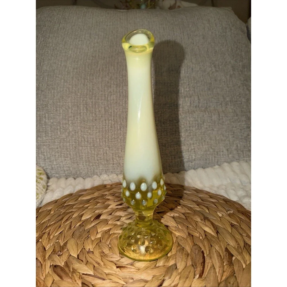 Fenton product glass